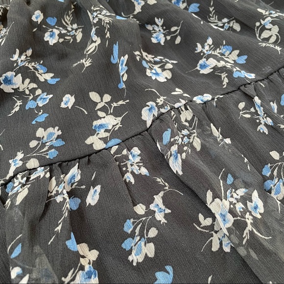 Blue flowy floral skirt - Picture 4 of 4